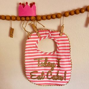 ❌SOLD ON MERCARI❌MUD PIE  “TODAY I EAT CAKE” bib